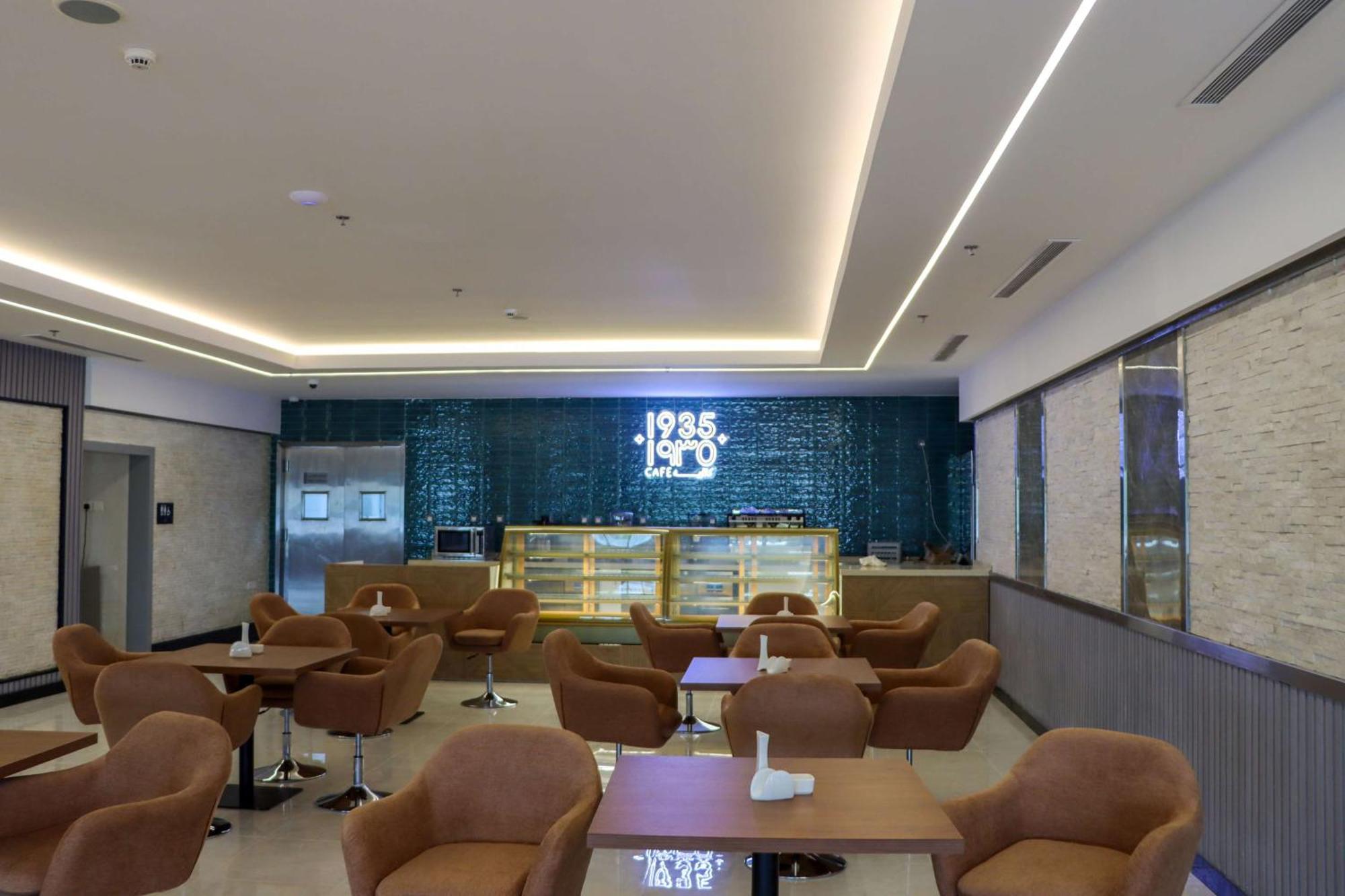 Best Western Plus Jeddah Hotel Madinah Road Εξωτερικό φωτογραφία