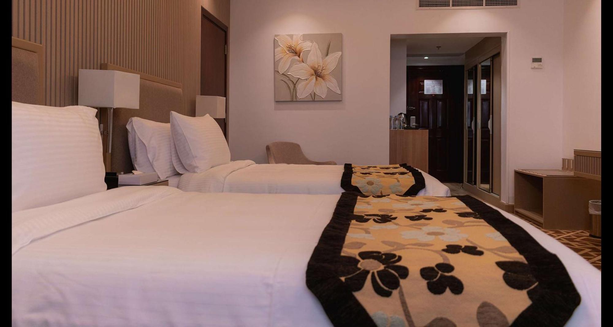 Best Western Plus Jeddah Hotel Madinah Road Εξωτερικό φωτογραφία